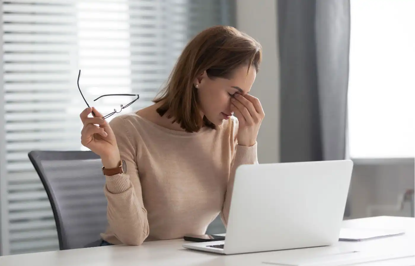 Suprasolicitarea mentală și burnout-ul profesional